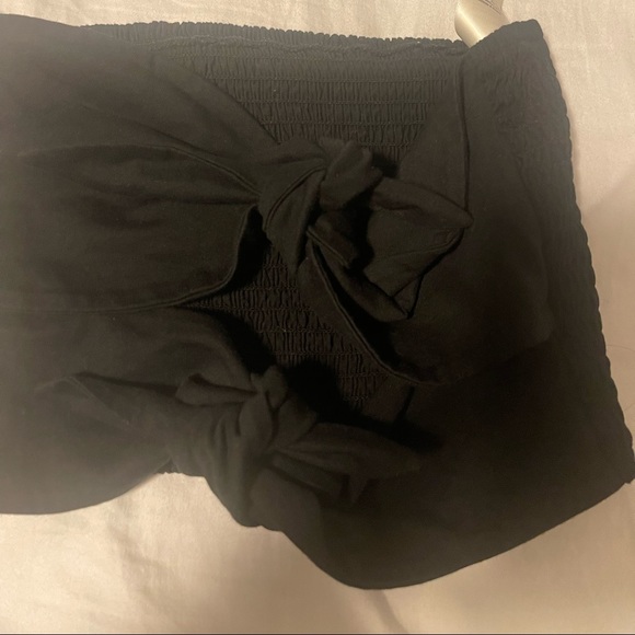 Daveney Tube Top / black/ Aritzia/ Wilfred - Picture 6 of 6